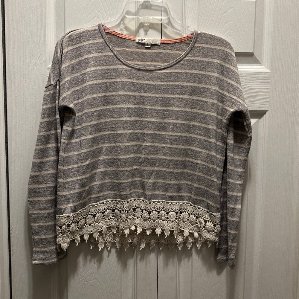 Women’s size small crop sweater